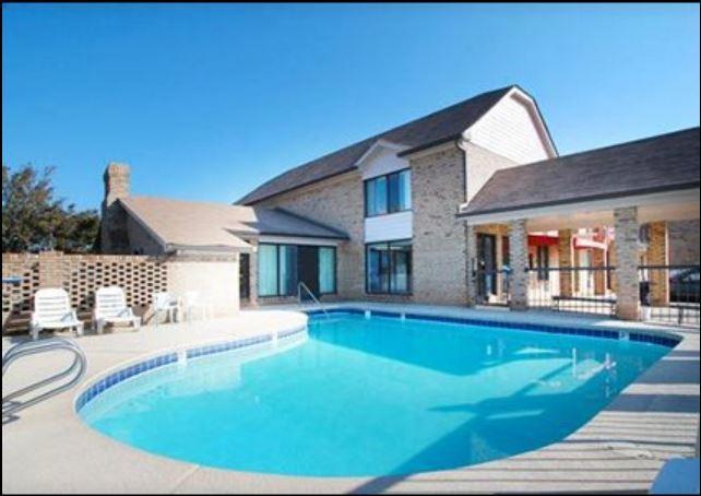 Days Inn By Wyndham King-Winston Salem Area Удобства фото